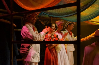 Gabiel García Márquez Szerelmes számvetés egy ülő férfi előtt című monodrámájának bemutatója után – Marina Marusevszkaja (vörösben) és a zenei aláfestésben közreműködő előadók