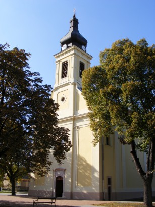 A kutatásban szereplő neémet község, Tarján katolikus temploma