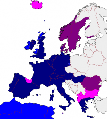 Itt van még névelő (sötét: határozott és határozatlan; világos: csak határozott; kék: határozott névelő a névszói szerkezet elején; lila: határozott névelő a névszói szerkezet végén )