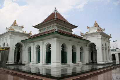Mecset Indonéziában