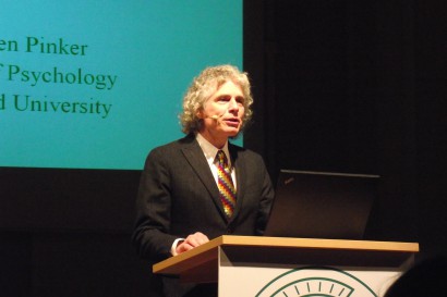 Pinker meggyőzi hallgatóit