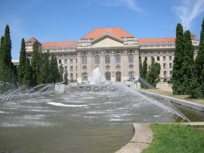 A Debreceni Egyetem főépülete