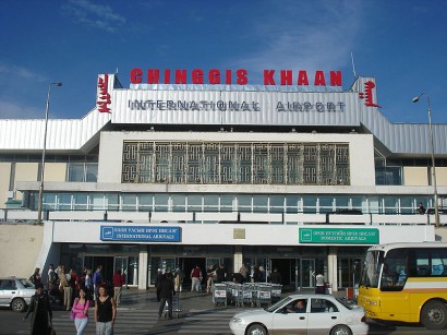 A Dzsingisz kán nemzetközi repülőtér