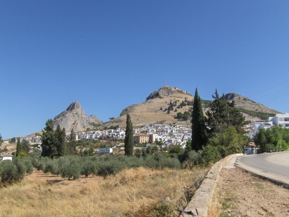 A Málaga tartományban található Archidona, a történet színtere