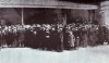 A német Neubarth őrnagy, a varsói kikötő parancsnoka 1917 áprilisában Zamenhof temetésekor a külföldi eszperantisták nevében intézett beszédet a varsói zsidó temetőben