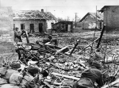 A szovjetek Sztálingrádban várják a német támadást