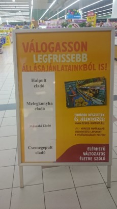 A Tesco már a pultokat árulja?