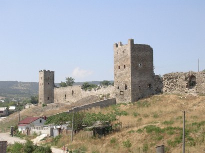 Az egykori Kaffa erődjének romjai