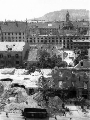 Budapest, Városháza 1945 – mi történt a pincében?