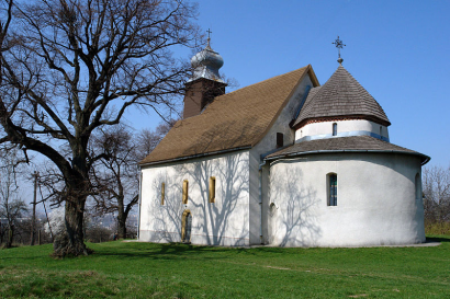 Gerény temploma. A rotundához később egy templomhajót építettek.