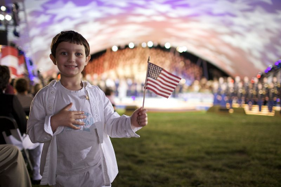 Gyerekeknek szánt rituális hazafiasság - amerikai módra.