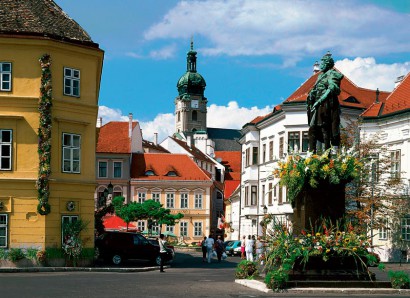 Győr történelmi belvárosa. Példánk fiktív