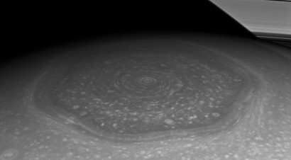 Hatszögletű vihar a Szaturnuszon