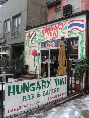 Hungary Thai Bar & Eatery. Kelet és Távol-Kelet a Nyugat asztalán békésen él egymás mellett
