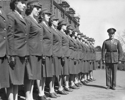 Ils sont américains – az első női tengerésztisztek 1943-ban