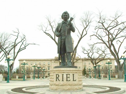 Louis Riel szobra Winnipegben