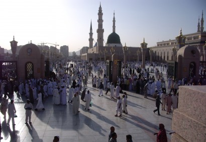 Medinai járókelők