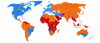 Országok, ahol van nyári időszámítás (kék), ahol nem használják a nyári időszámítást (narancssárga), és országok, ahol soha nem is használták a nyári időszámítást (piros)