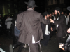 Ortodox zsidók ünnepelnek Brooklynban.