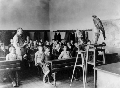 Polgári fiúiskola természetrajz órája Battonyán 1930 körül