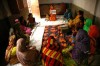 Szülésfelkészítés Bangladesben. Nem csak a nőket érinti