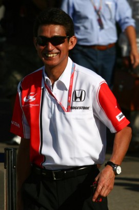 Szuzuki Aguri autóversenyző