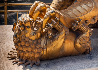 Talán ez a szobor is azt jelképezi, hogyan hódították meg a magyarok Kínát?