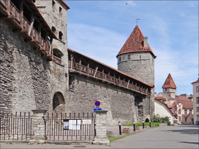 Tallinn középkori városfala