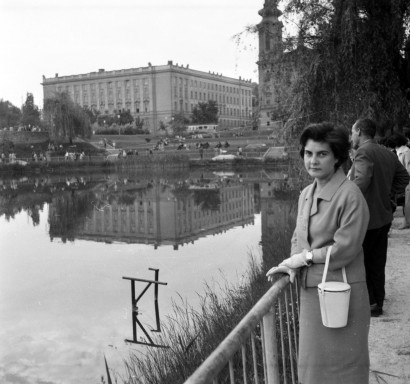 Újbuda 1963-ban: Feneketlen-tó, Szent Imre-templom, József Attila Gimnázium (ma ismét Budai Ciszterci Szent Imre Gimnázium)