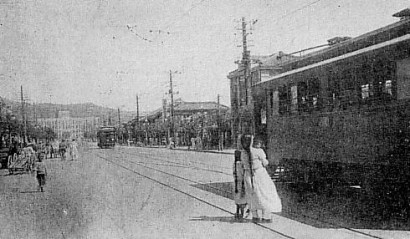 Villamos a japán gyarmati uralom alatti Keijóban (Szöul) – valamikor 1910 és 1945 között