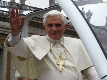  XVI. Benedek pápa. Mindenkit meglepett